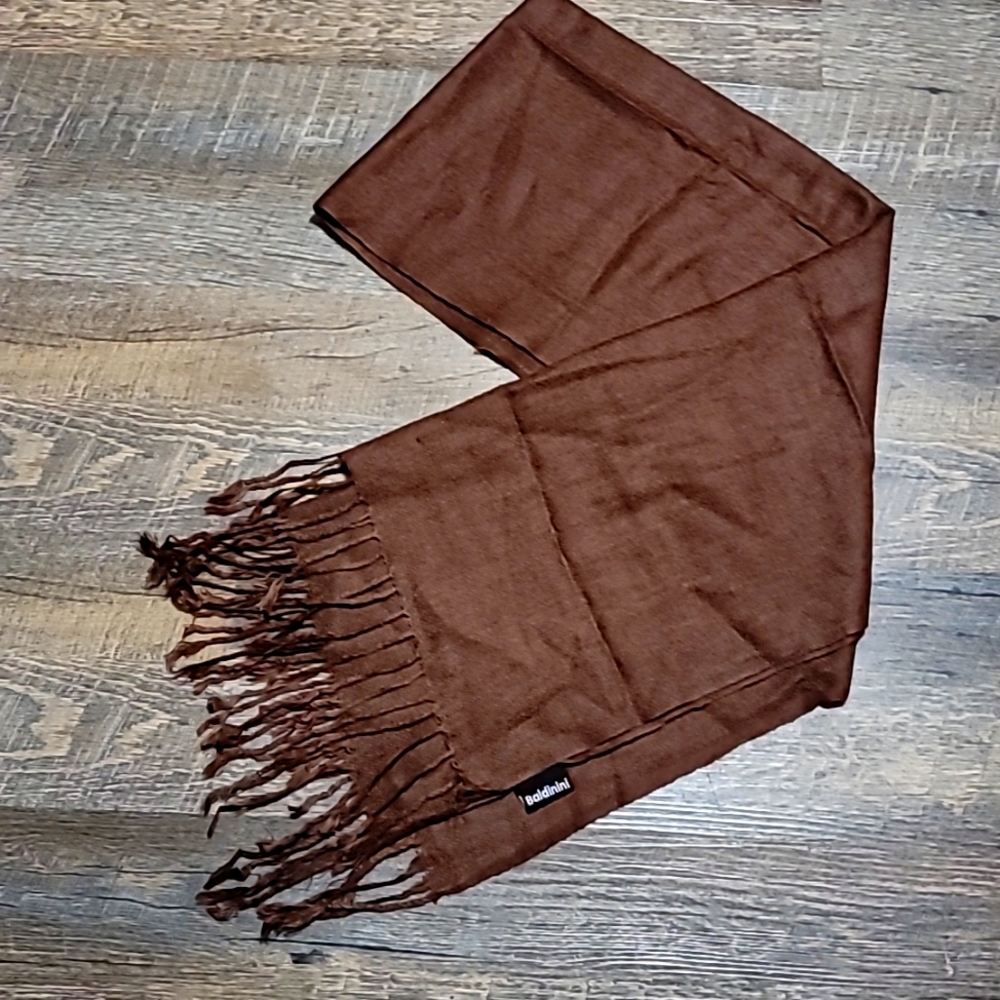 Soft gently love Brown scarf made by Baldinini 70"+ long x 21" wide mint cond A+